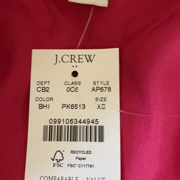 NWT Women’s J.Crew Puffer Vest with Snap Pockets - Size: X-Small - Picture 5 of 11